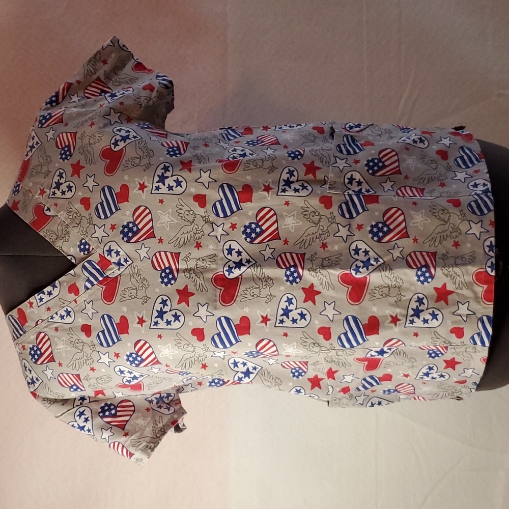 Women red white and blue nursing srub top